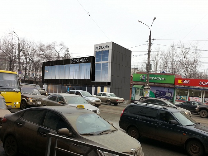 Торговые ряды по ул. Аврора, г. Самара